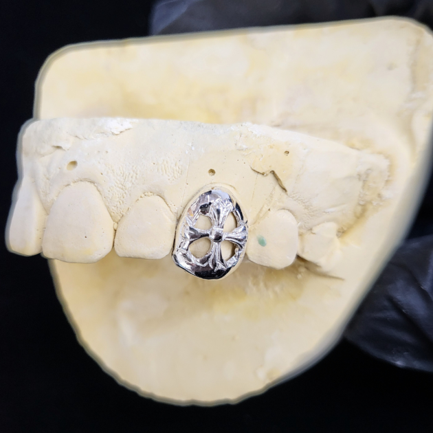 Chrome Cross Cap Grillz grillzpage.com